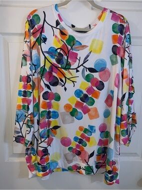 Ali Miles White Multicolor Floral-Print Tunic Top